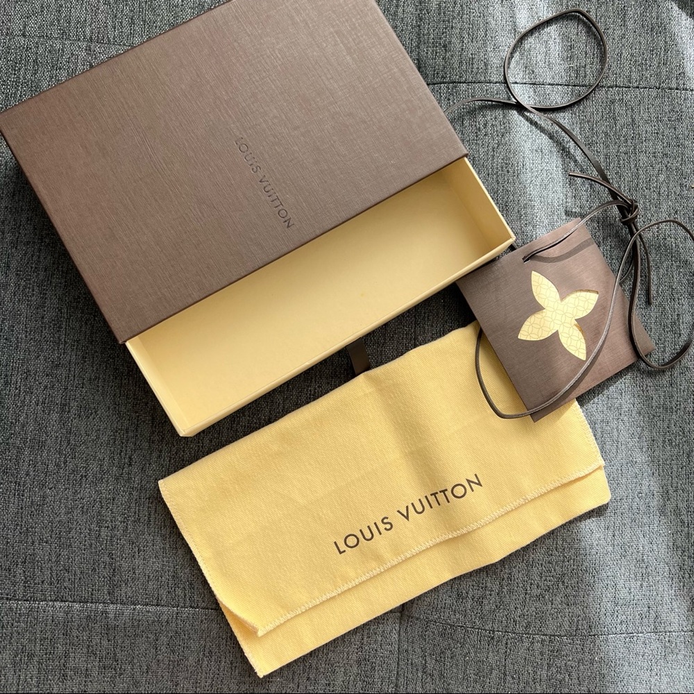 LOUIS VUITTON 3 piece gift box set